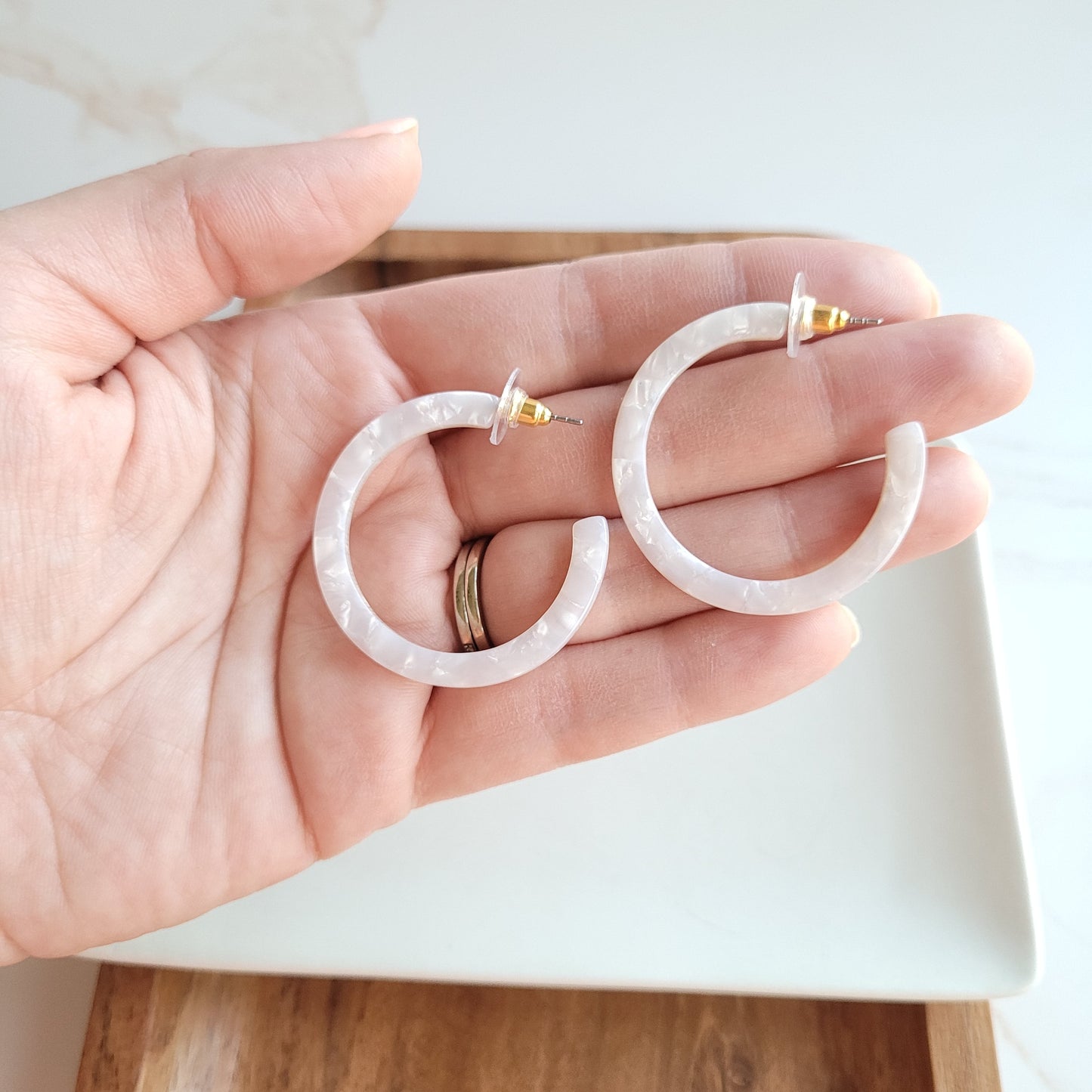 Camy Hoops - Pearl
