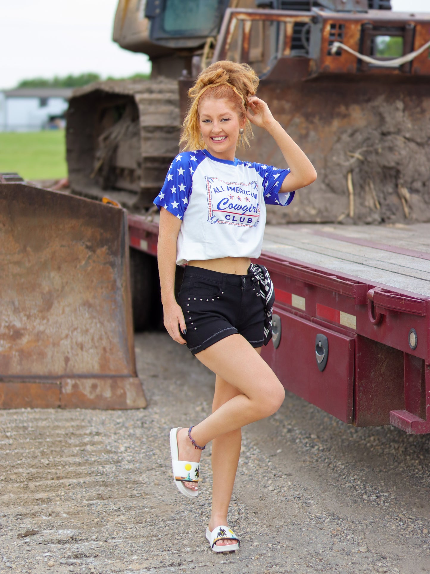 BLACK- Shenandoah Stud Shorts