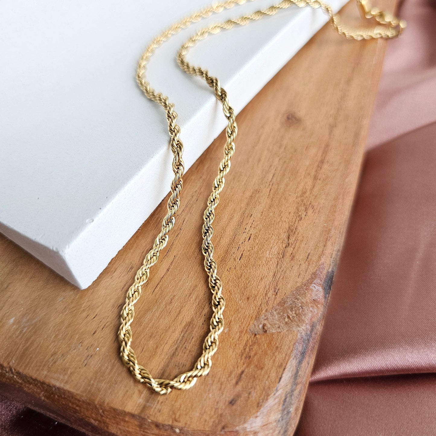 Luxe Gold Rope Chain - 20"