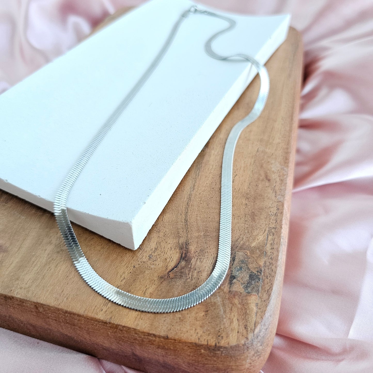 Luxe Silver Herringbone Chain - 20"