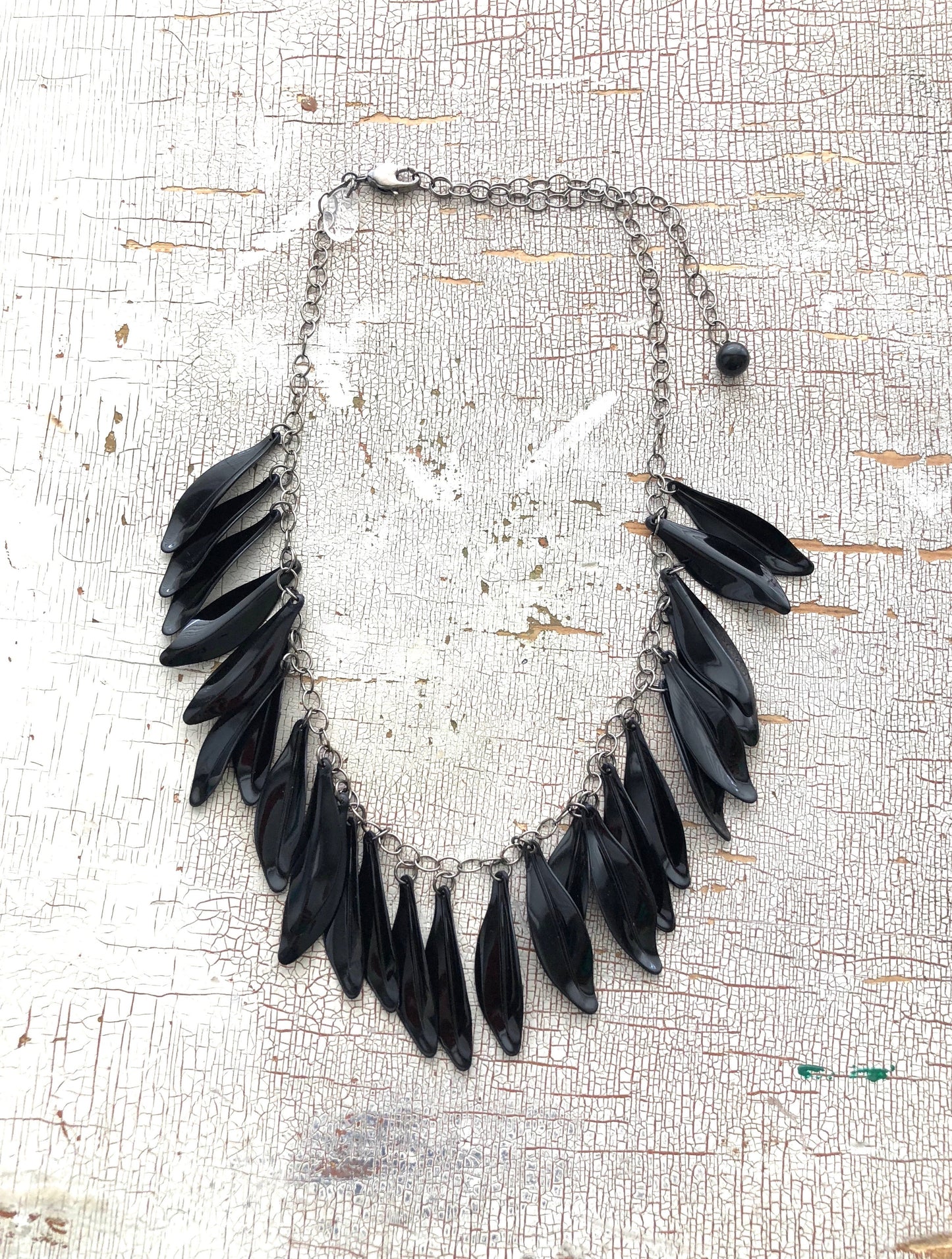 Black Jingle Leaves Necklace - Adjustable Gun Metal Chain