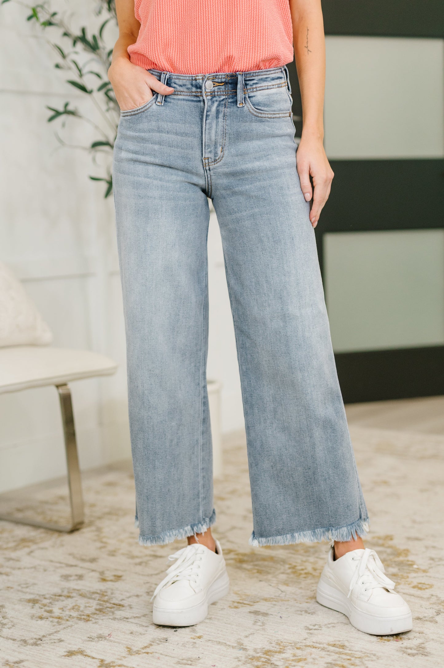 Mary Mid Rise Ankle Wide Leg  Fray Hem