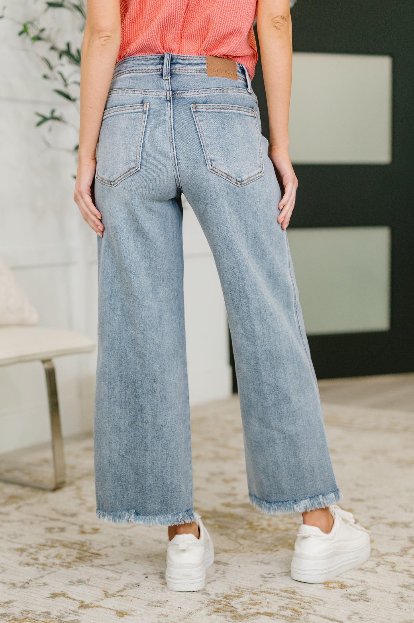 Mary Mid Rise Ankle Wide Leg  Fray Hem